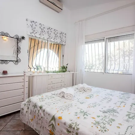 Malagasuite Nicolina Villa Torremolinos